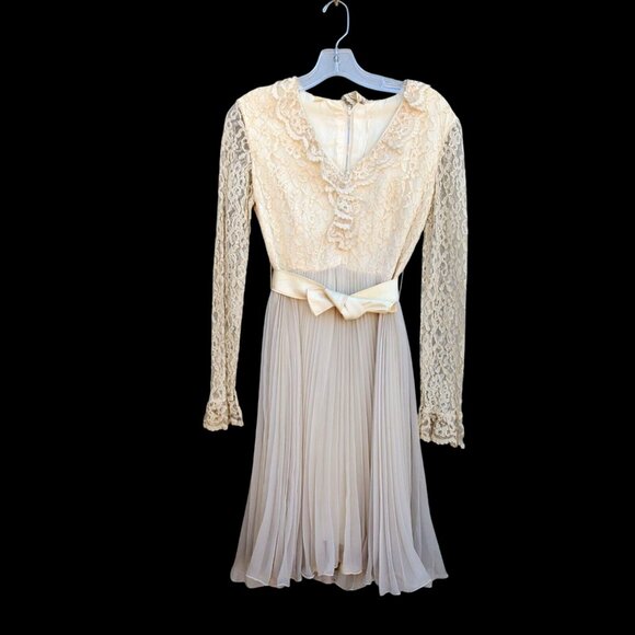 50s Chantilly Lace Beige Chiffon Vintage Dress XS Long Sleeve Pleated Wedding - Picture 11 of 11